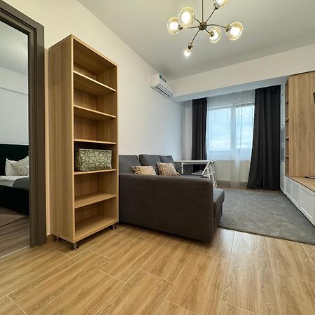 Nice Home For Your Family Iasi Bagian luar foto