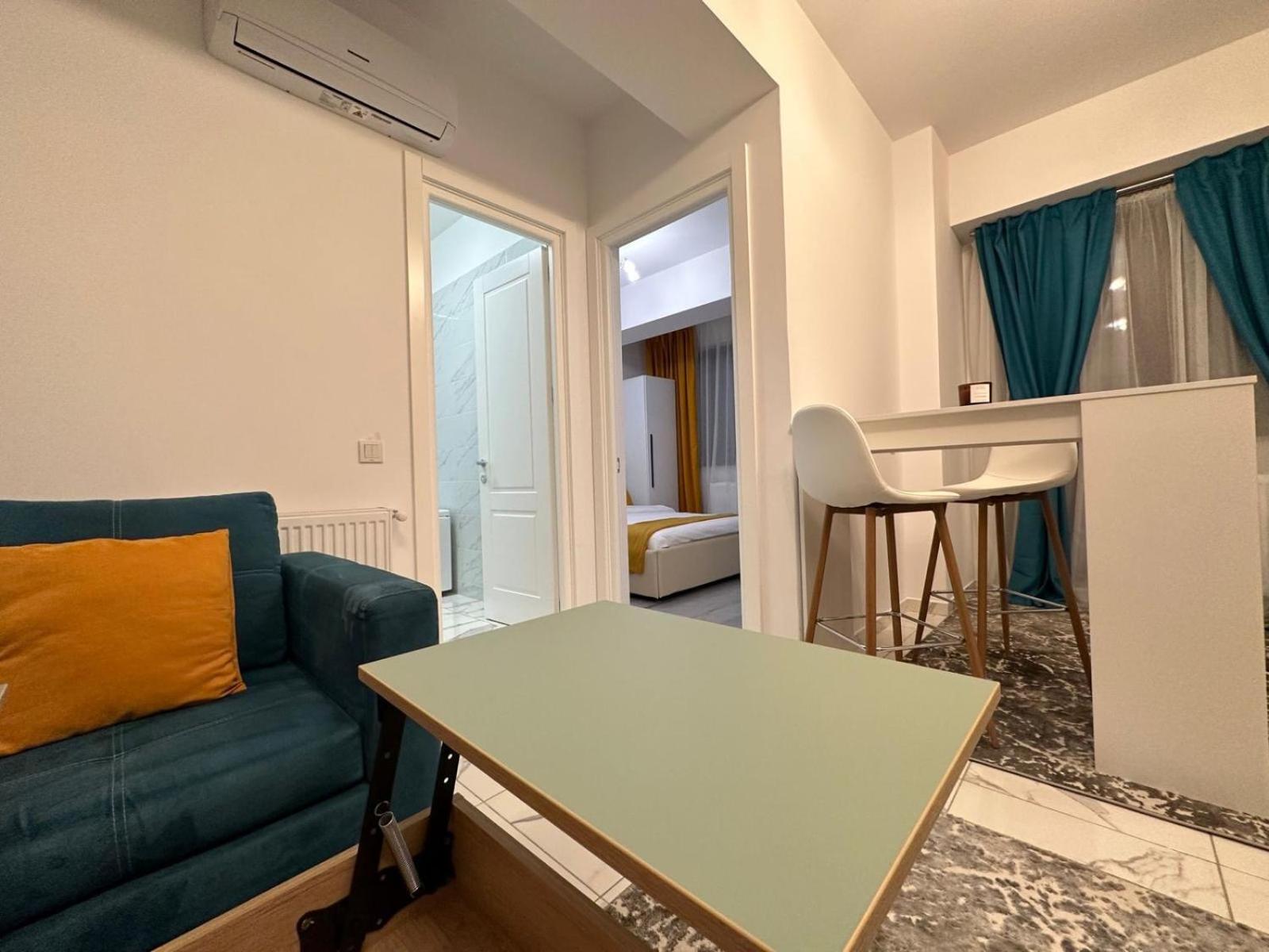 Nice Home For Your Family Iasi Bagian luar foto