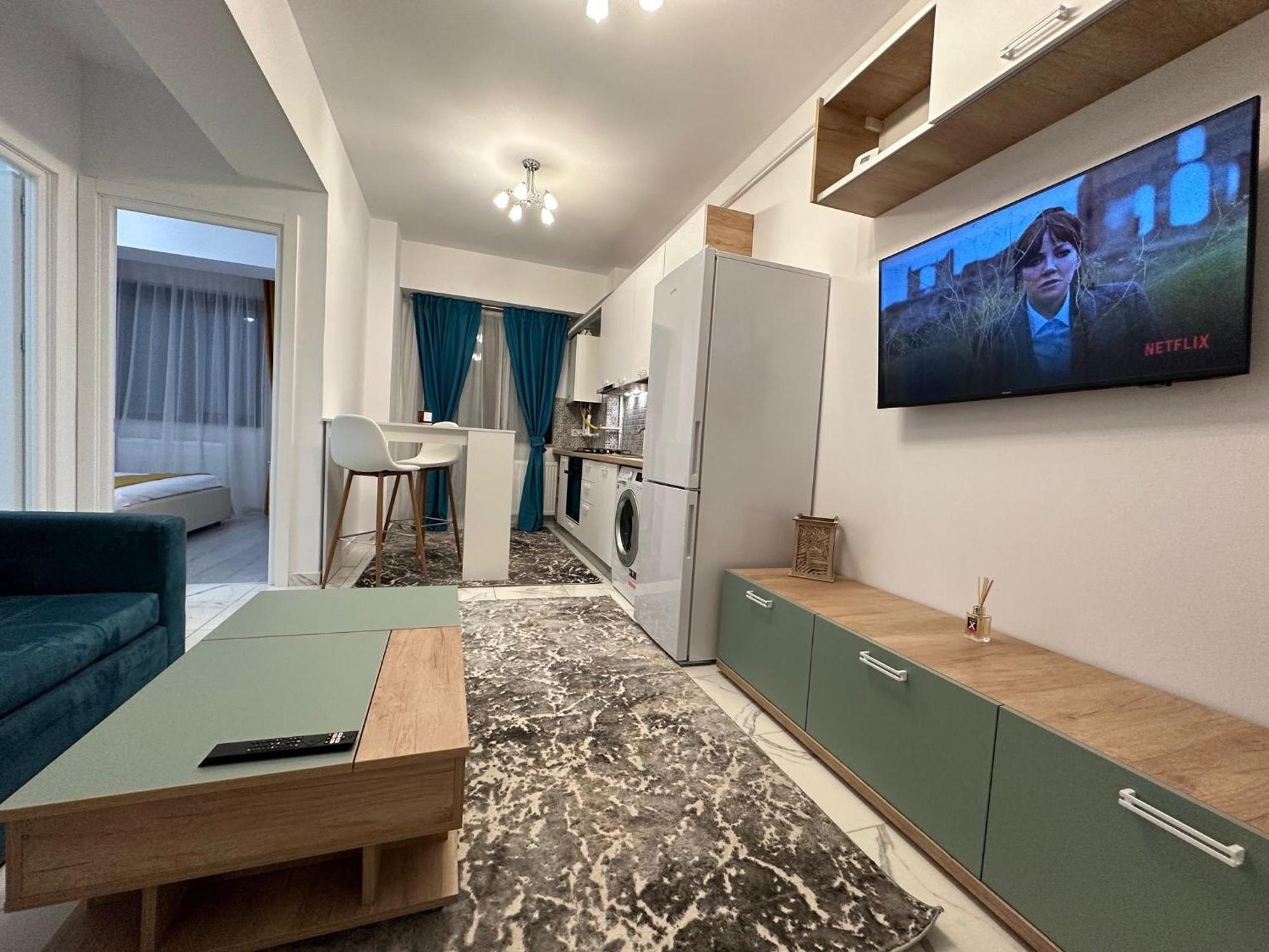 Nice Home For Your Family Iasi Bagian luar foto