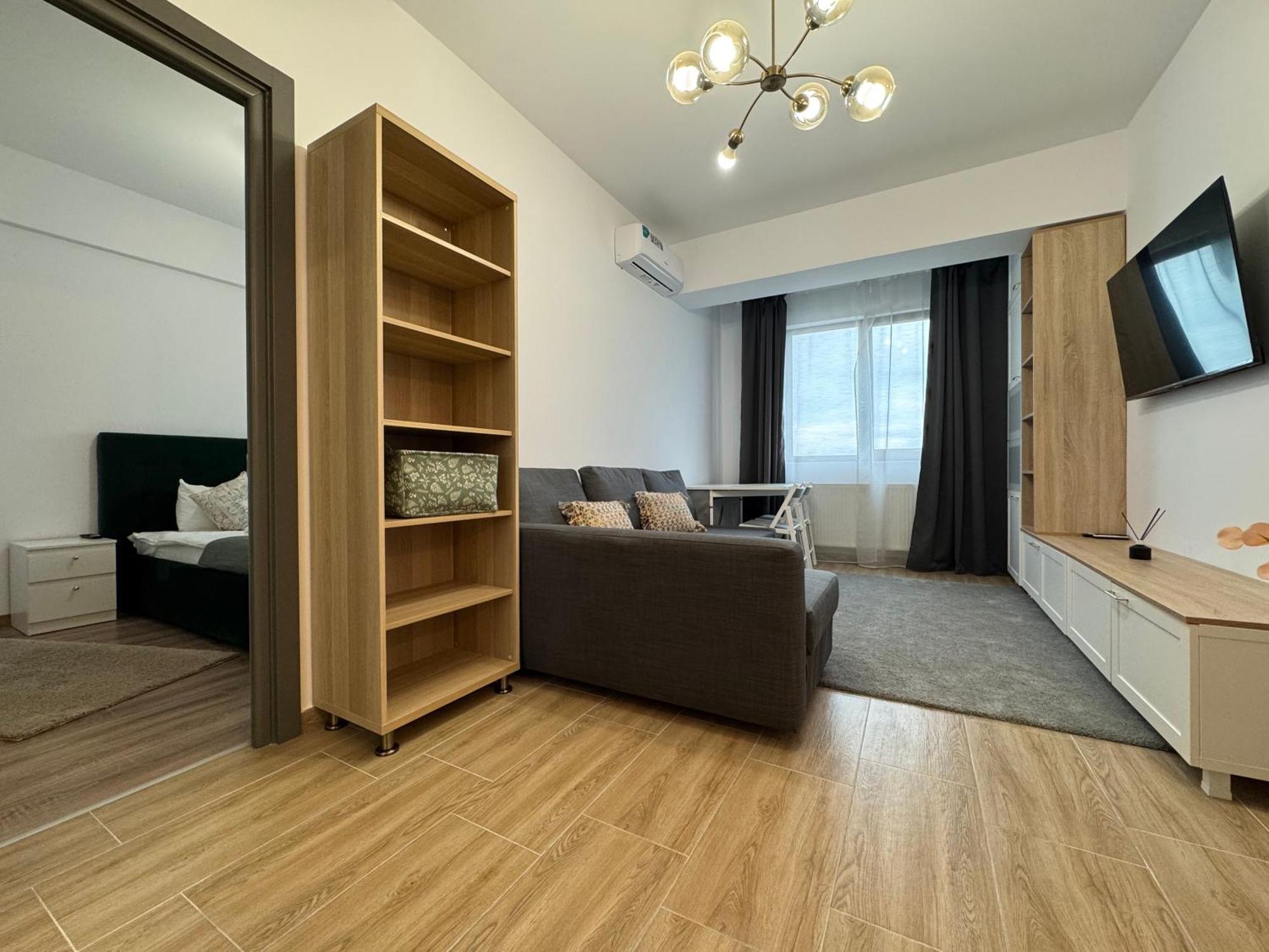 Nice Home For Your Family Iasi Bagian luar foto